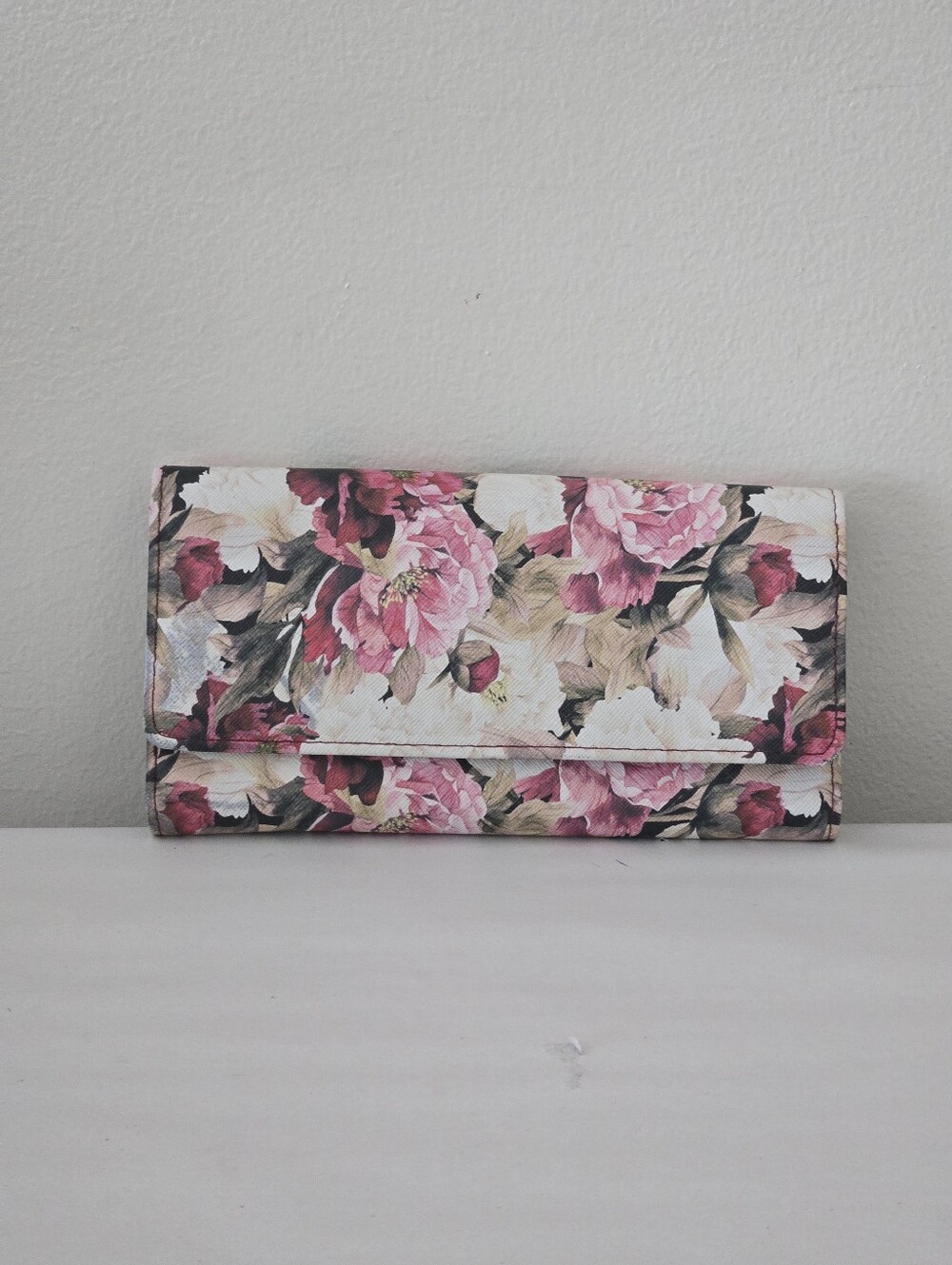 Boutique Pink Cream Leatherette Floral Fold Over Wallet